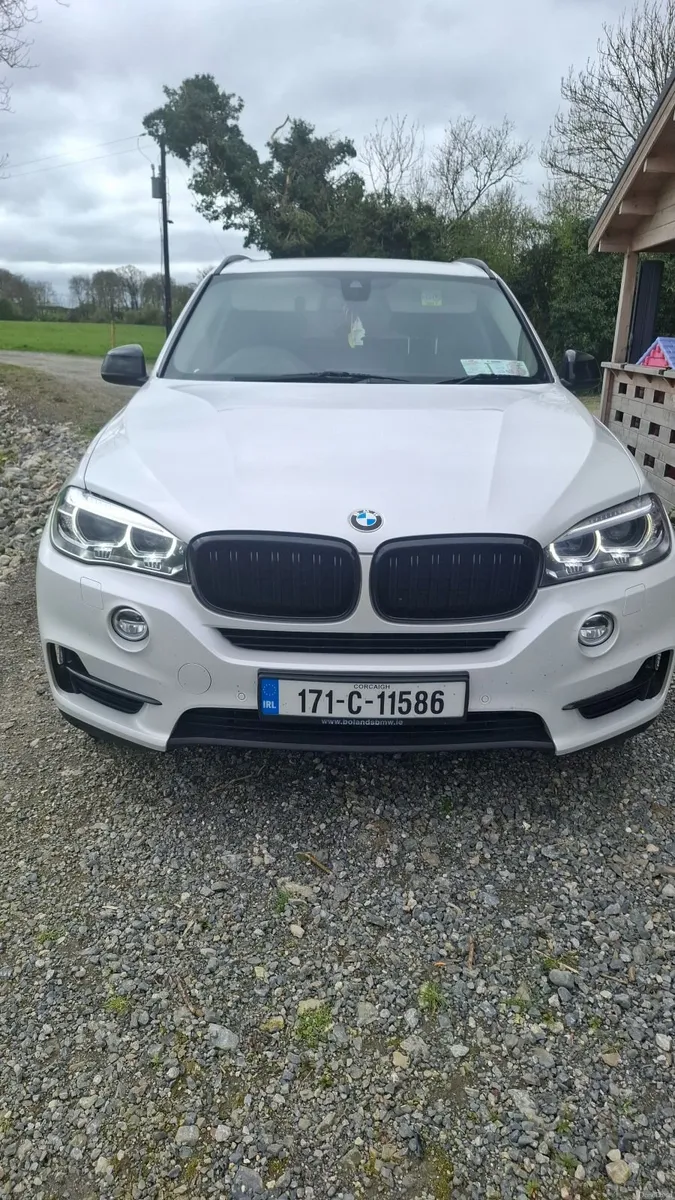 BMW X5 2017 - Image 1