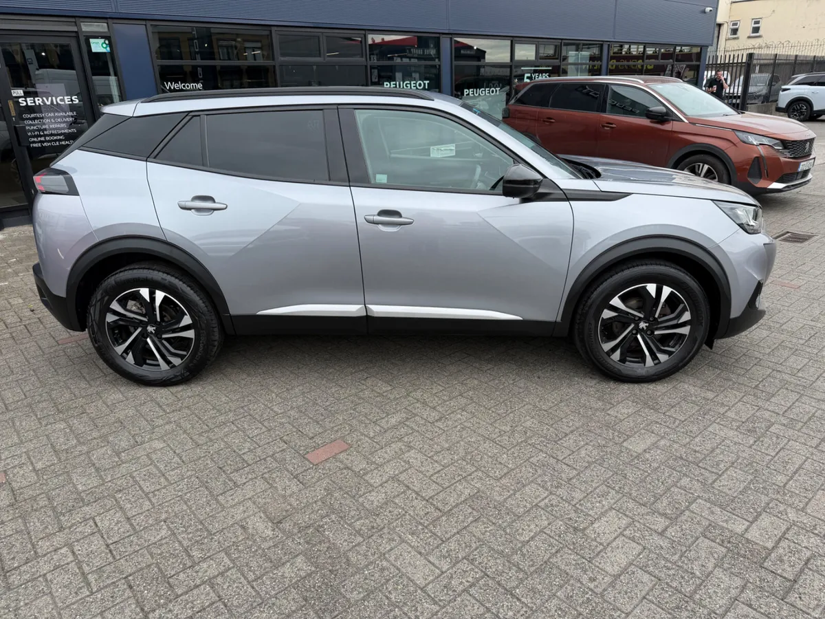 2022 Peugeot 2008 Allure 1.2 - Image 3