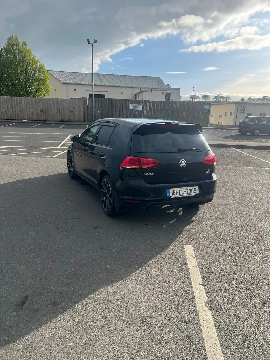 Volkswagen Golf 2016 - Image 1