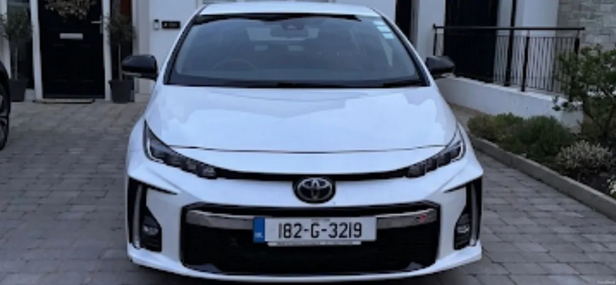 2018 Toyota Prius GR Sport PHEV - Image 3