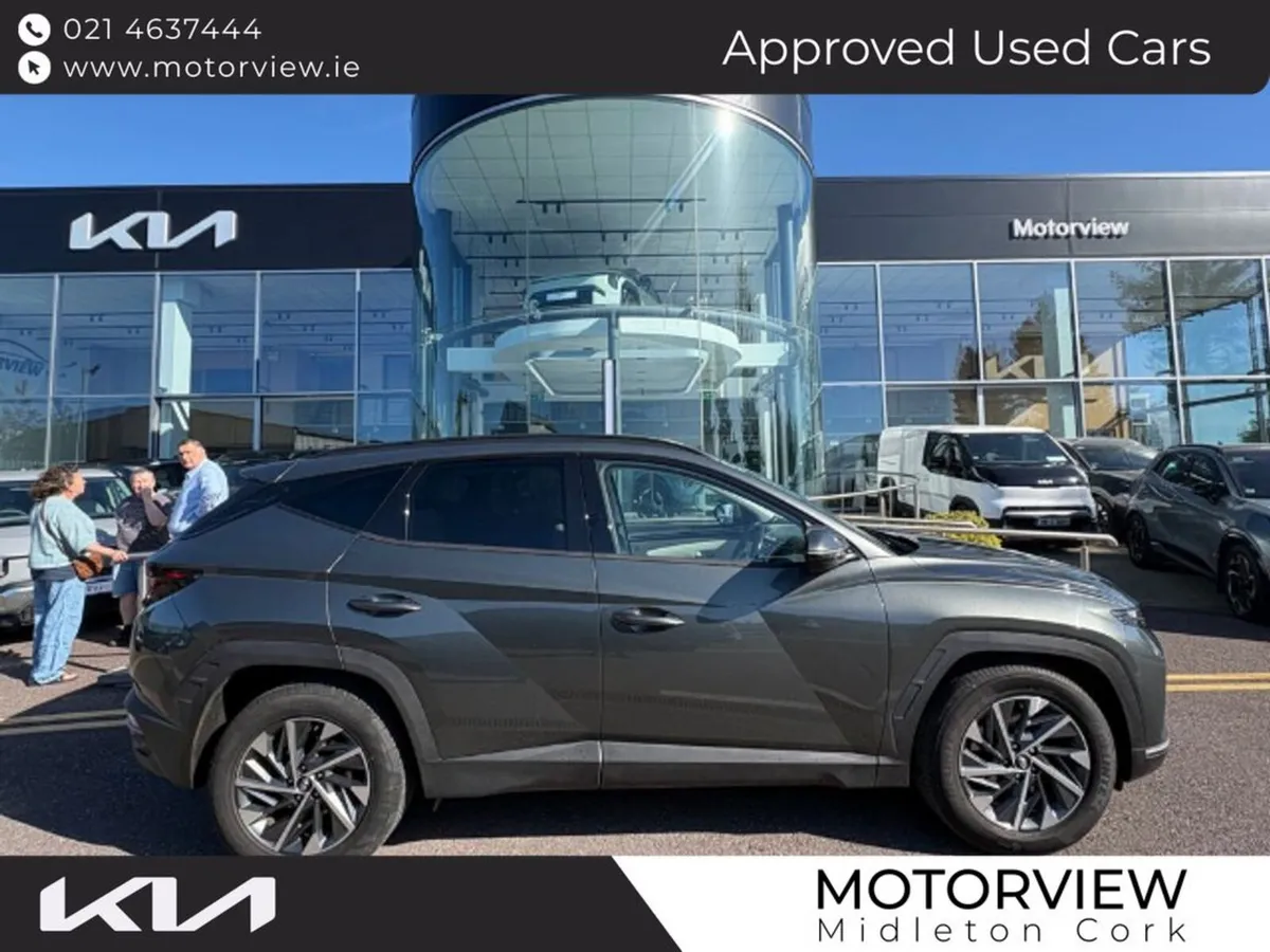 Hyundai Tucson ix35 Executive 2WD 5DR, Touch Scree - Image 1
