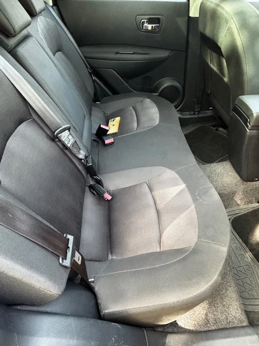 Nissan Qashqai 2012 - Image 2