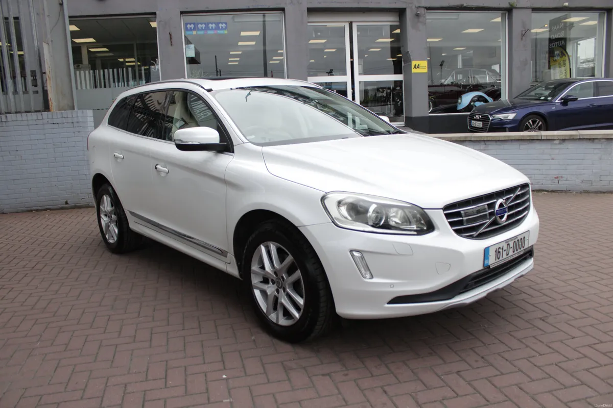 2.0D4 SE LUXURY EDITION  5DR ESTATE AUTO // HUGE S - Image 1