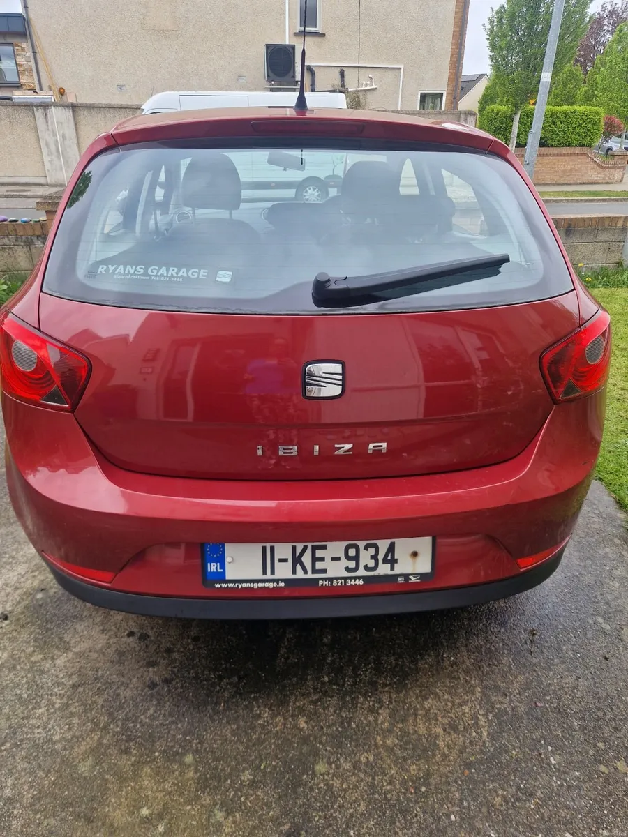 SEAT Ibiza 2011 - Image 2