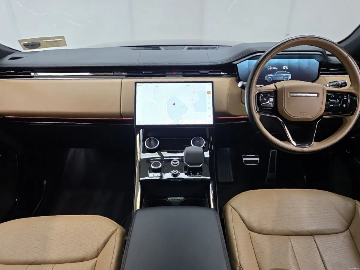 Land Rover Range Rover 3.0 P440e Dynamic SE - Image 4