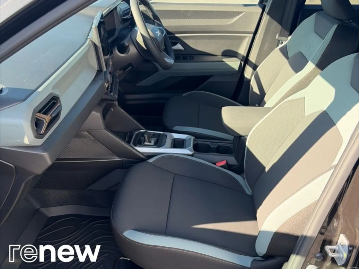 Dacia Duster EXTREME HEV 1.8 155 BHP AUTO 5DR *IN - Image 5