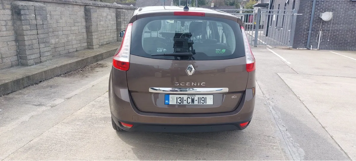 Renault Grand Scenic - Image 1