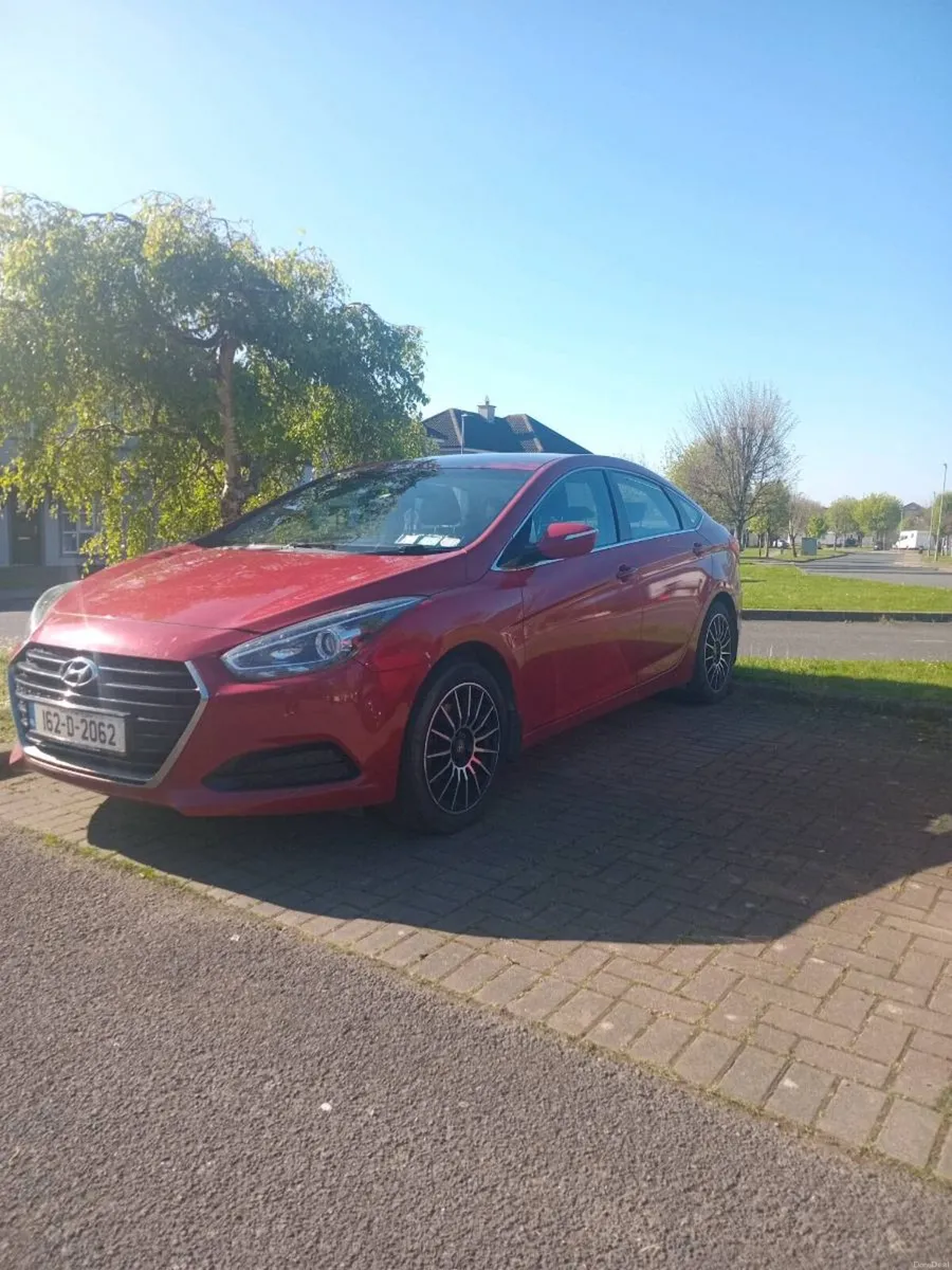 Hyundai i40 - Image 1