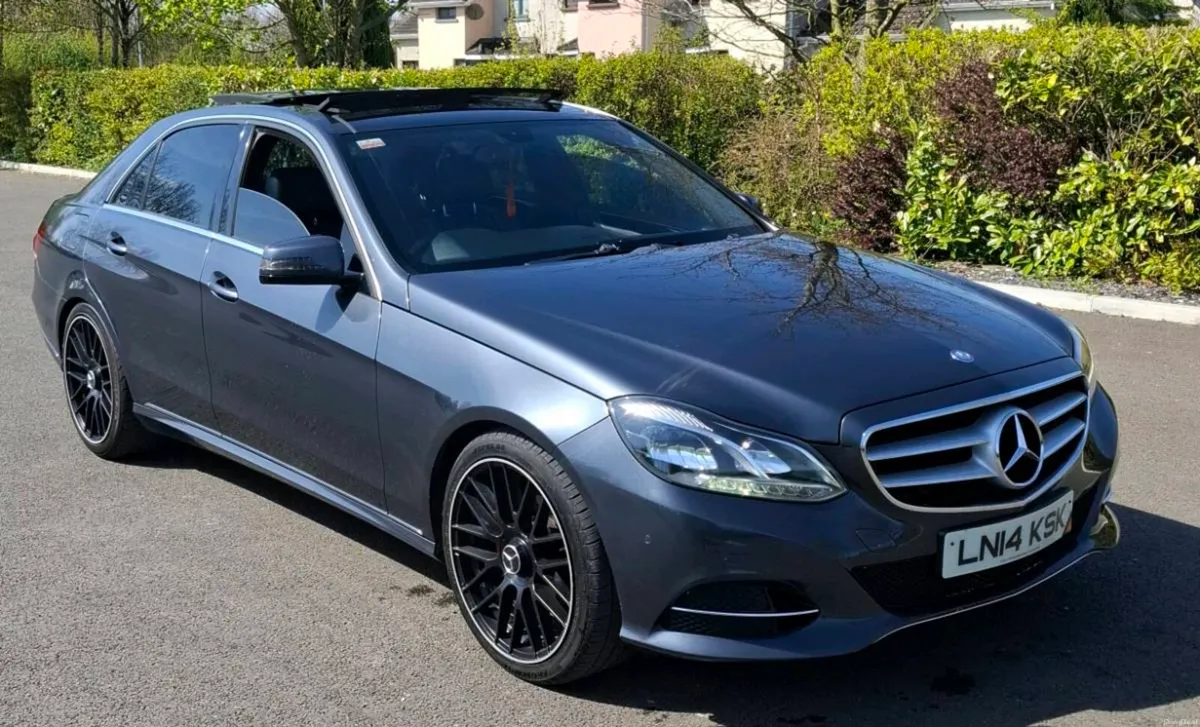 Mercedes E-Class 2014 2.2 - Image 2