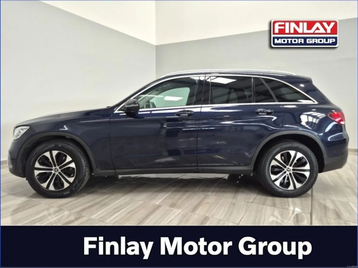 Mercedes-Benz GLC GLC220d 4 Matic , Black Leather - Image 5