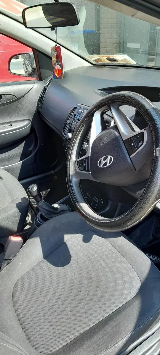 Hyundai i20 2010 - Image 3