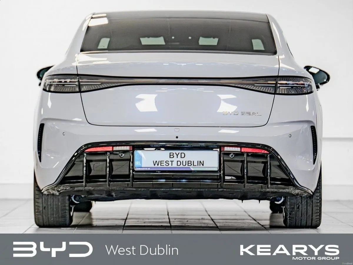 BYD SEAL SEAL EXCELLENCE AWD - Image 6