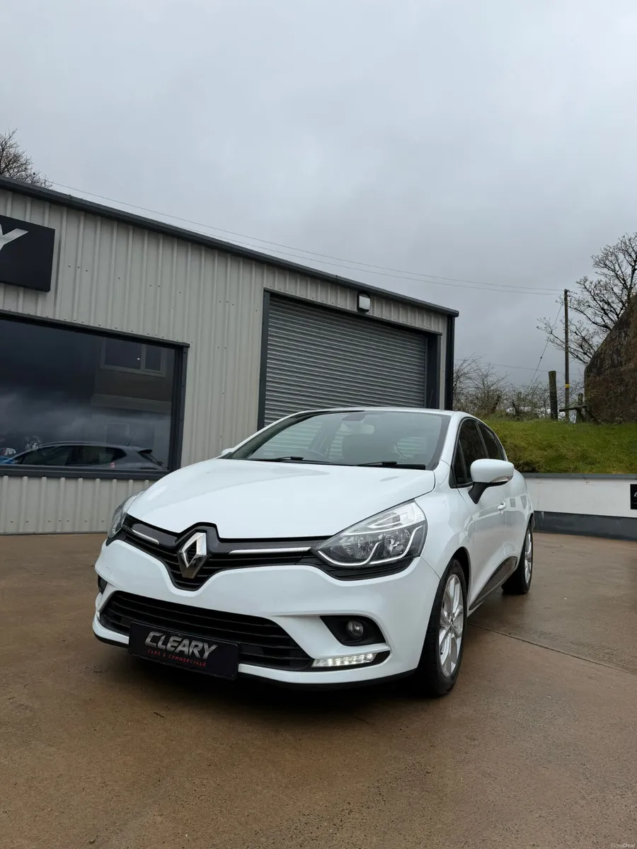 2018 Renualt Clio  Dynamique Nav 1.0 - Image 2
