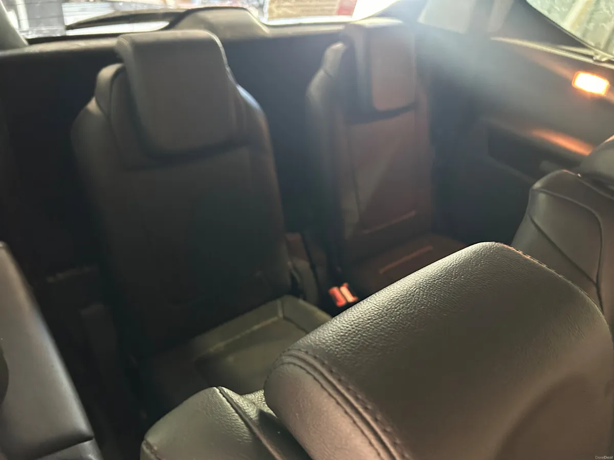 Peugeot 5008 2017 - Image 4