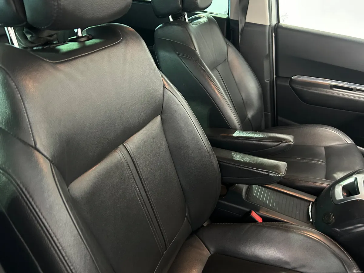 Peugeot 5008 2017 - Image 6