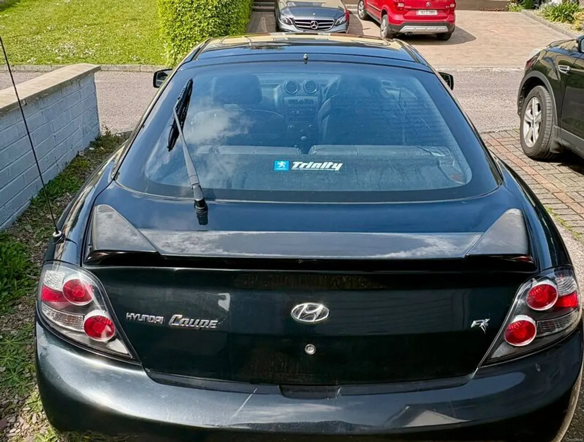 2009 Hyundai Coupe - Image 4