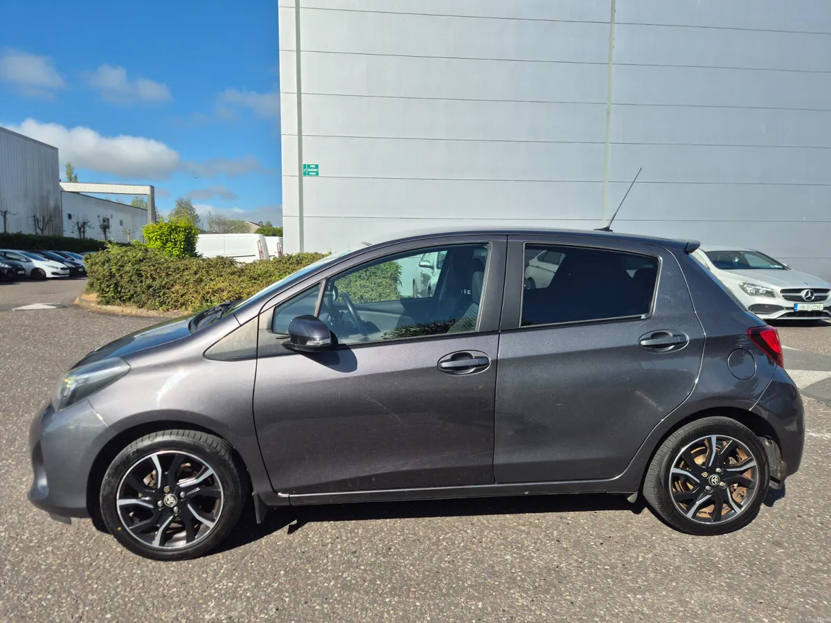 Toyota Yaris 2014 - Image 4