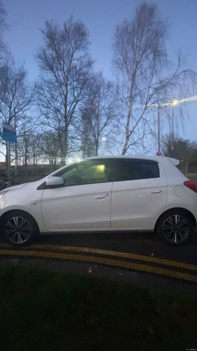 Mitsubishi Mirage 2016 - Image 2