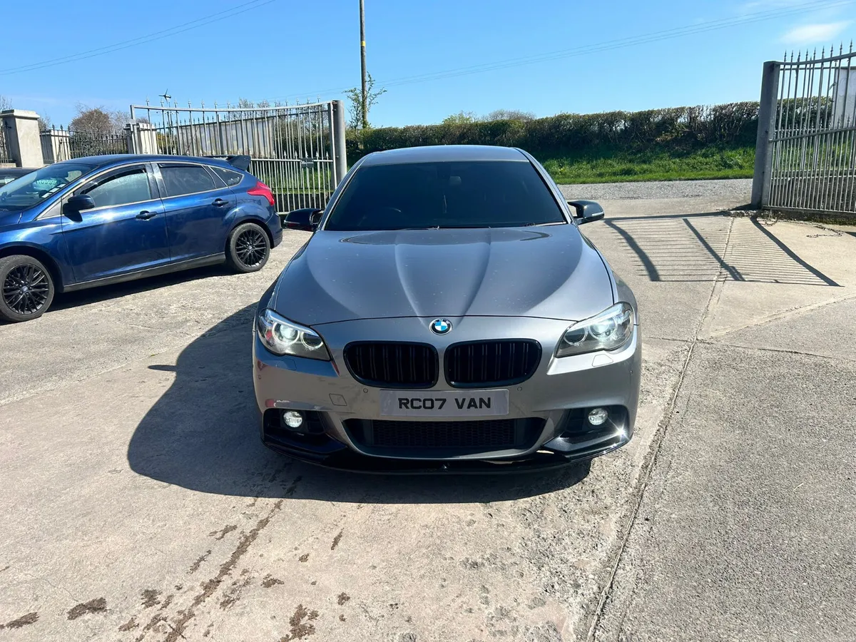 OUTSTANDING LATE 2016 BMW 530D M-SPORT AUTO - Image 2