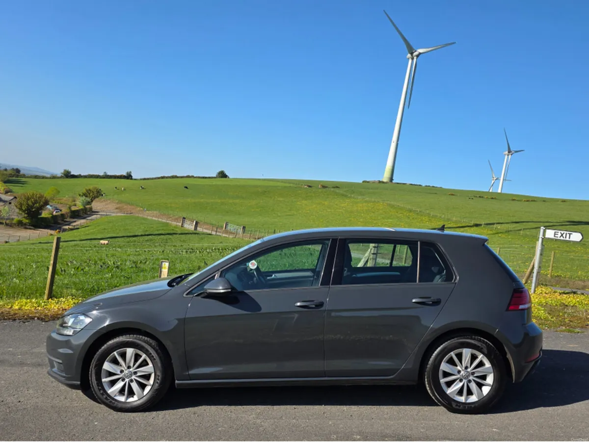 Volkswagen Golf FINANCE AVAILABLE 1.6 TDI MANUAL 5 - Image 2