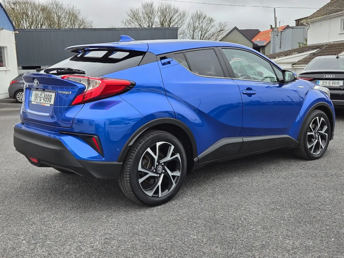 Toyota C-HR 1.8 DESIGN 120BHP HEV 5DR - Image 3