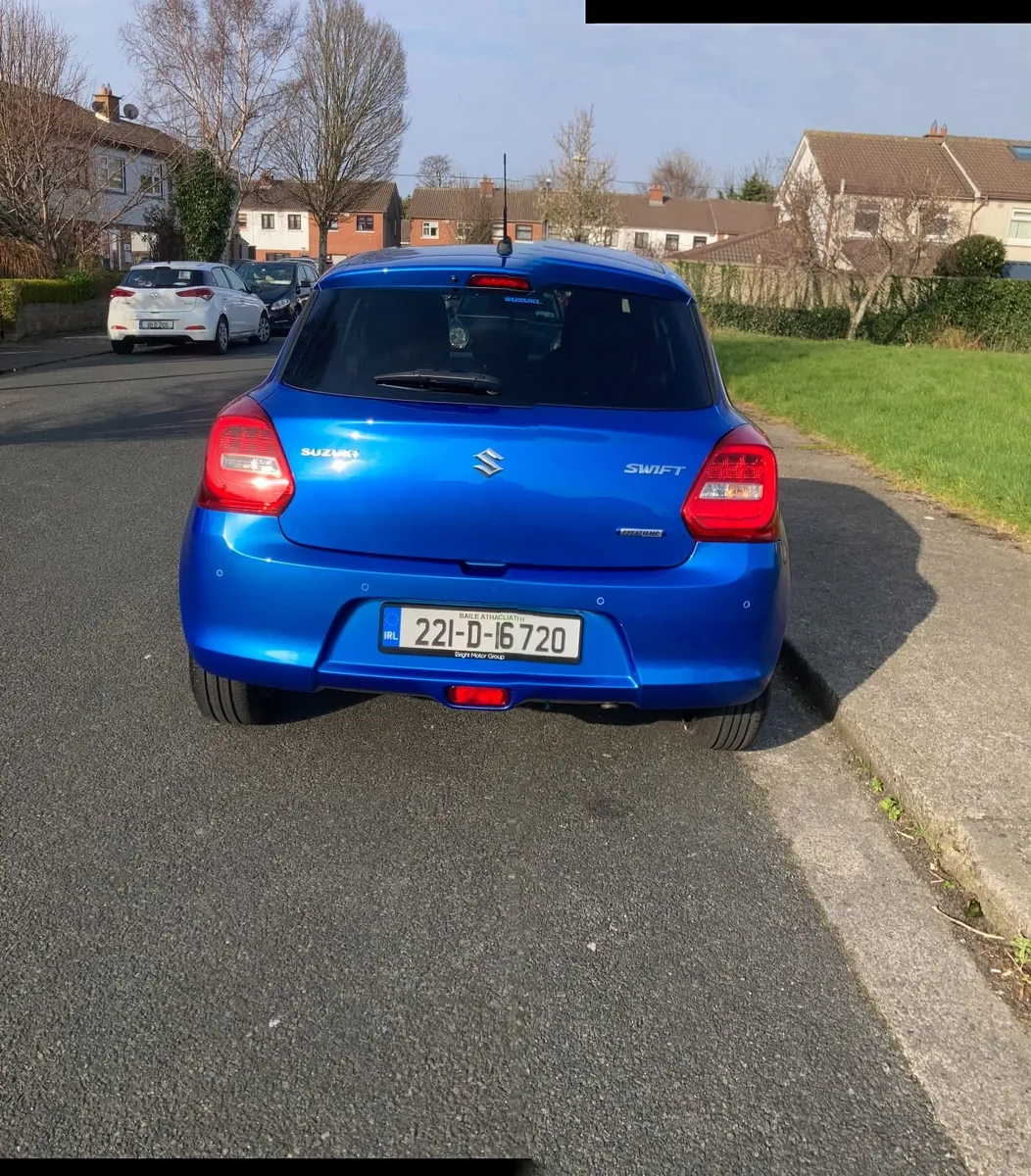 Suzuki Swift 2022  1.2 DUALJET HYBRID SZ5 - Image 2