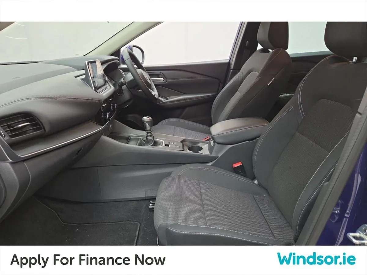 Nissan Qashqai 1.3 PET MILD HYBRID SV *Scrappage d - Image 4