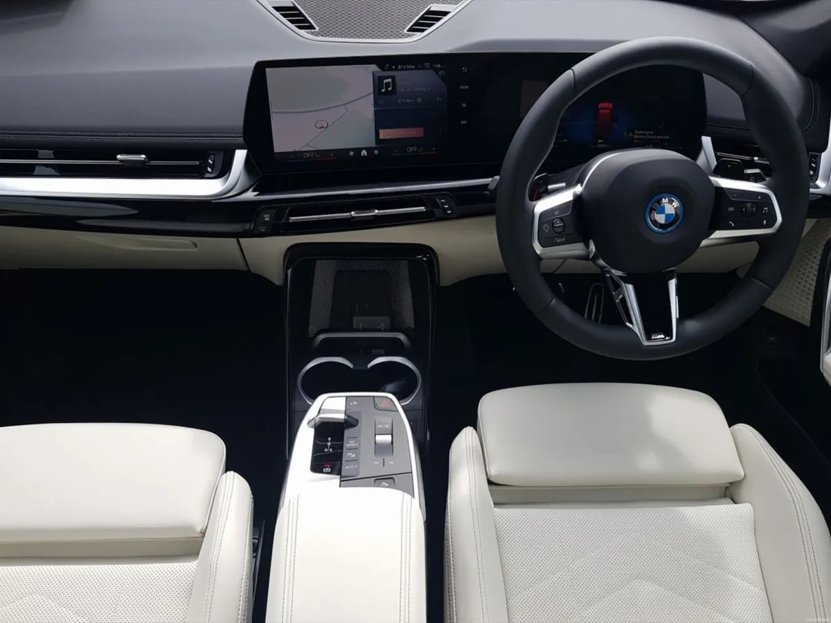 BMW X1 xDrive25e M Sport - Image 4