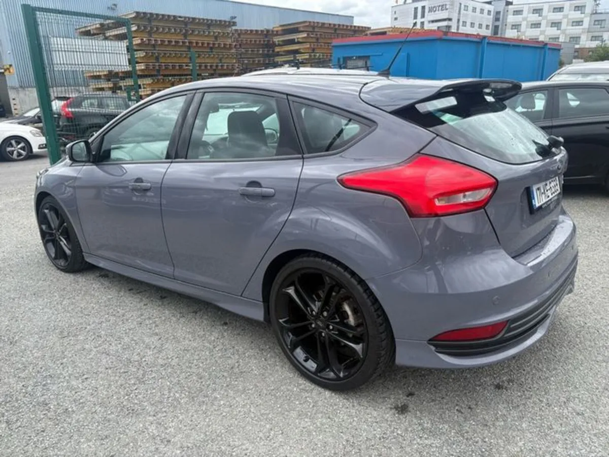 2017 Ford Focus ST-3 185BHP 2.0L Diesel NCT 03/28 - Image 4