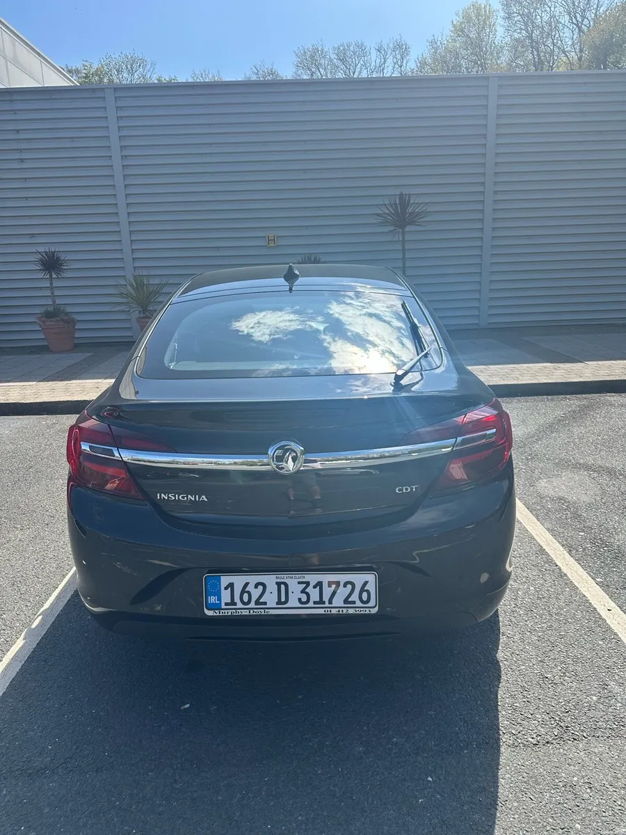 162 Vauxhall Insignia ELITE - Image 3