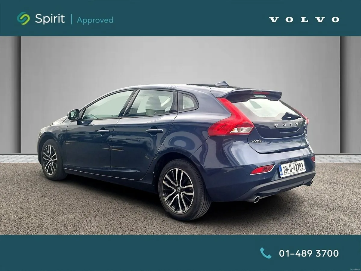 Volvo V40 T3 152hp Petrol Automatic, Full Leather, - Image 2