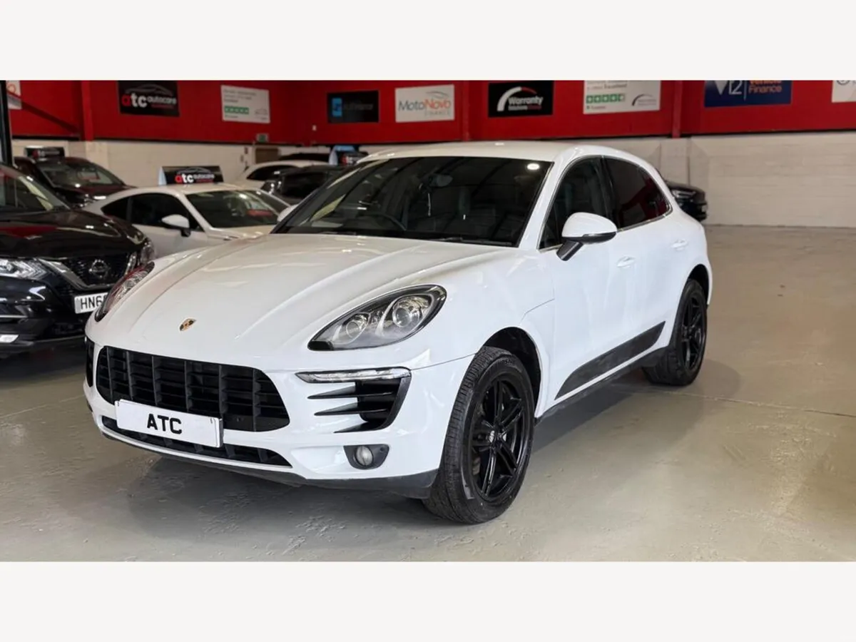 2015 Porsche Macan TD V6 S - Image 3