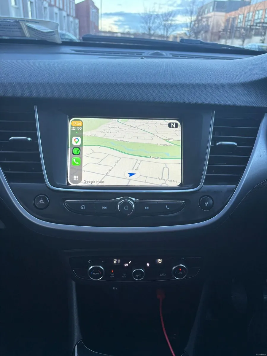 Opel Crossland X 2018 - Image 3