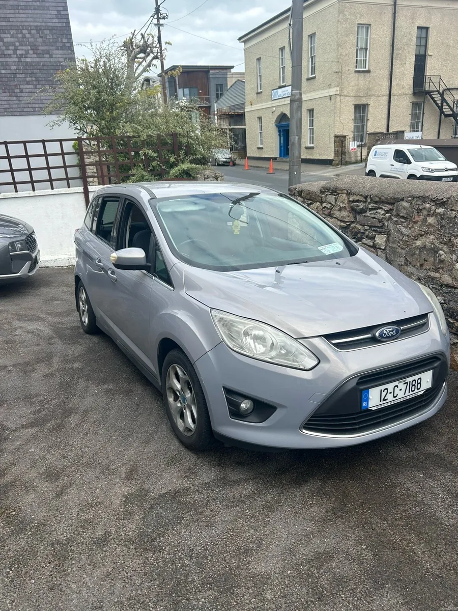 Ford C-Max - Image 2
