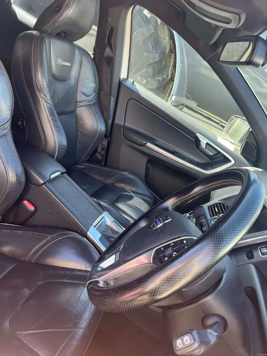 Volvo XC60 2014 - Image 4