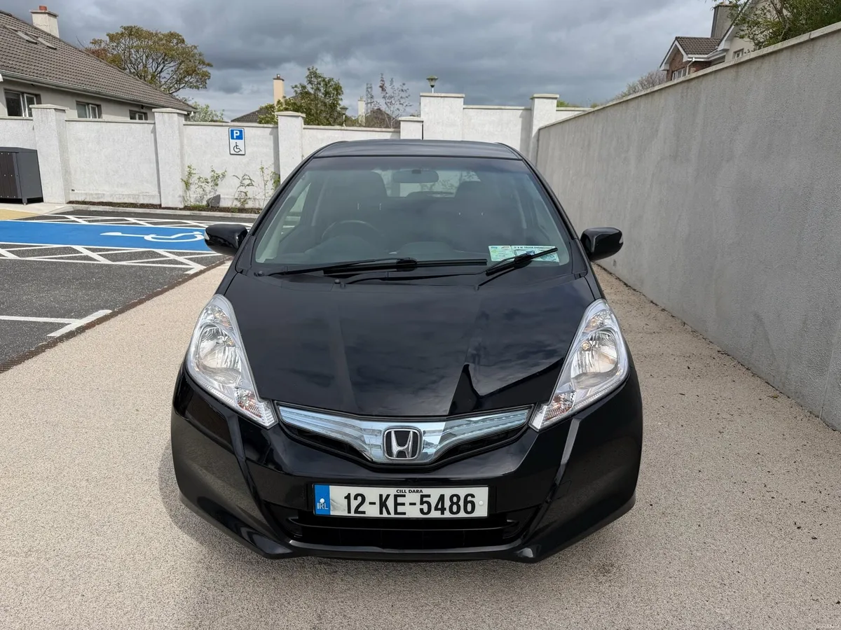 2012 HONDA FIT AUTOMATIC NCT 11-26 MINT - Image 4