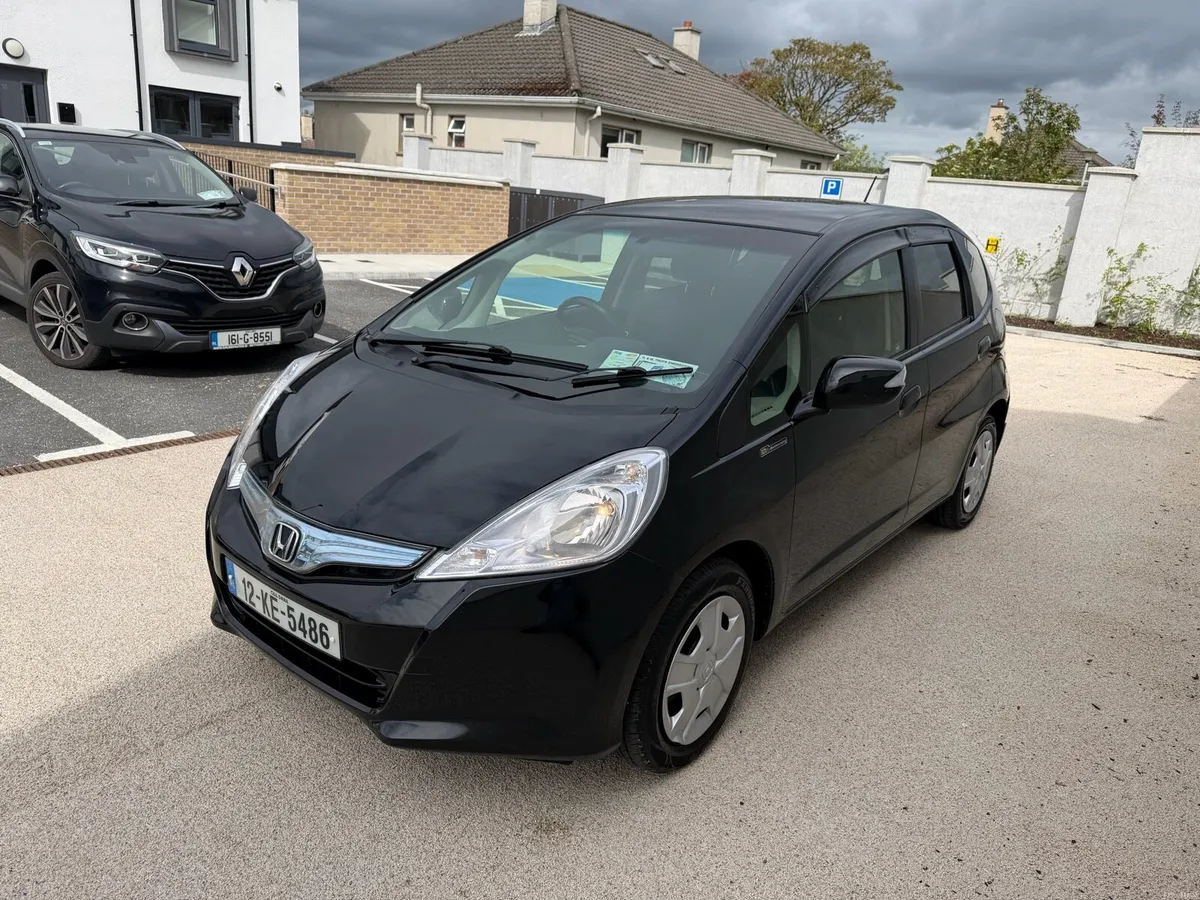 2012 HONDA FIT AUTOMATIC NCT 11-26 MINT - Image 2
