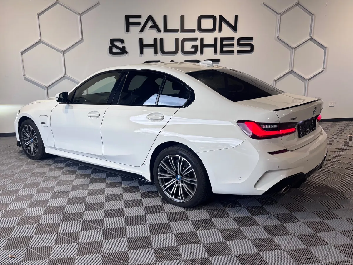 BMW 330e XDRIVE M SPORT M PERFORMANCE KIT LOW KMS - Image 4