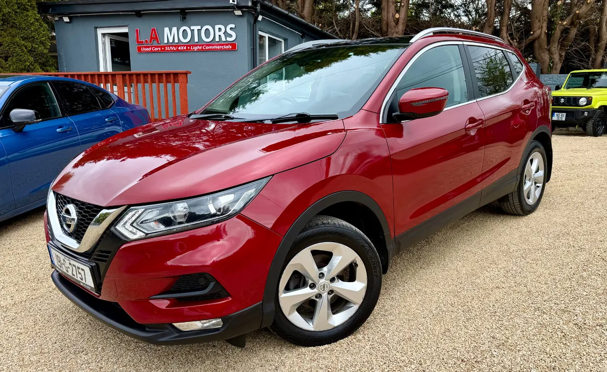 2019 Nissan Qashqai 1.5dci Pan Roof - Image 1