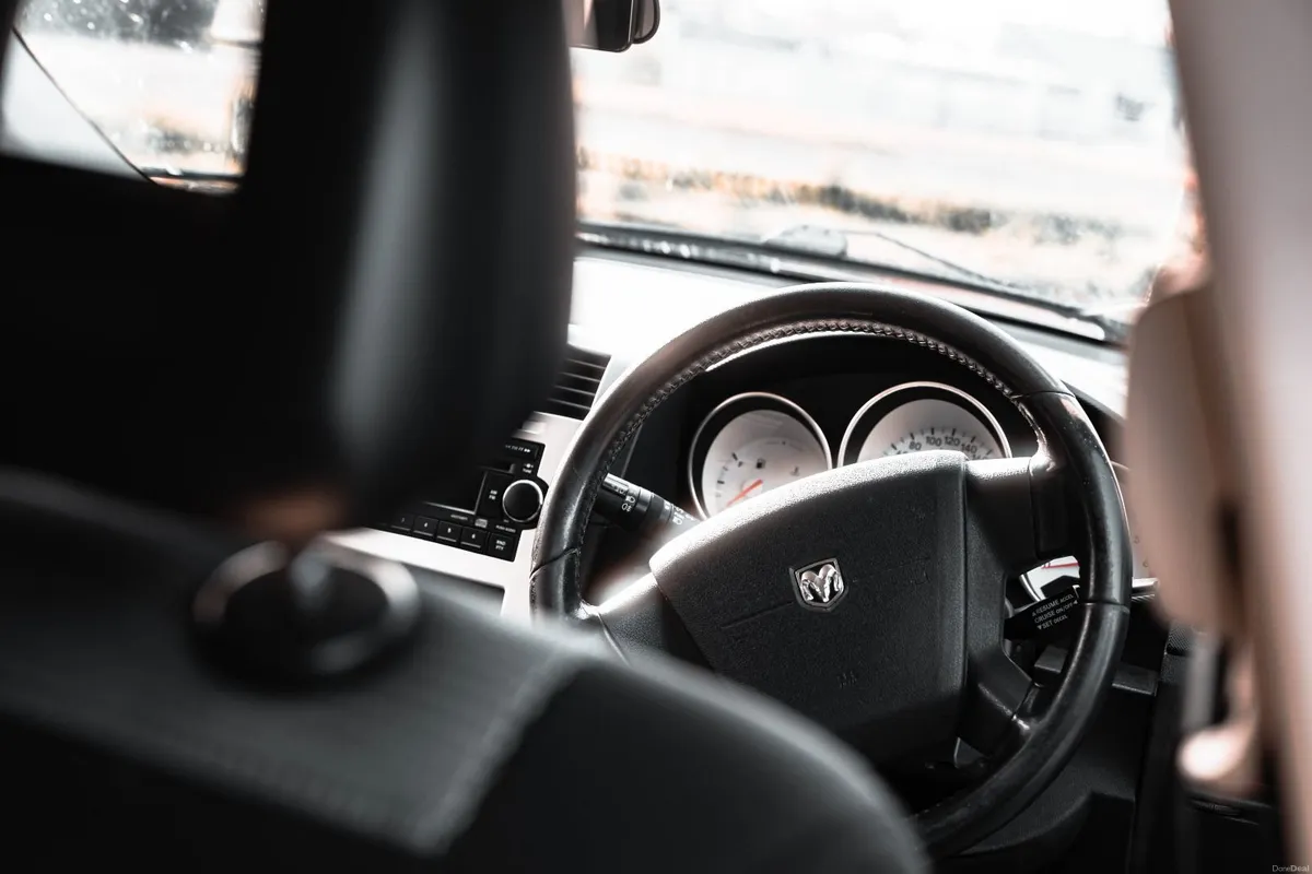 Dodge Caliber 2008 - Image 3