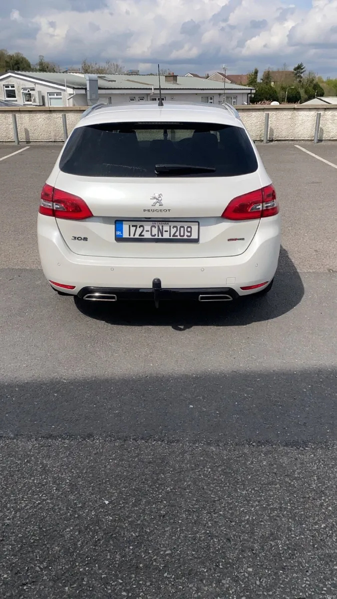 Peugeot 308 2017 - Image 2