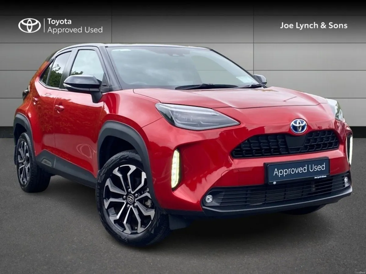 Toyota Yaris Cross YARIS CROSS LUNA SPORT - Image 1