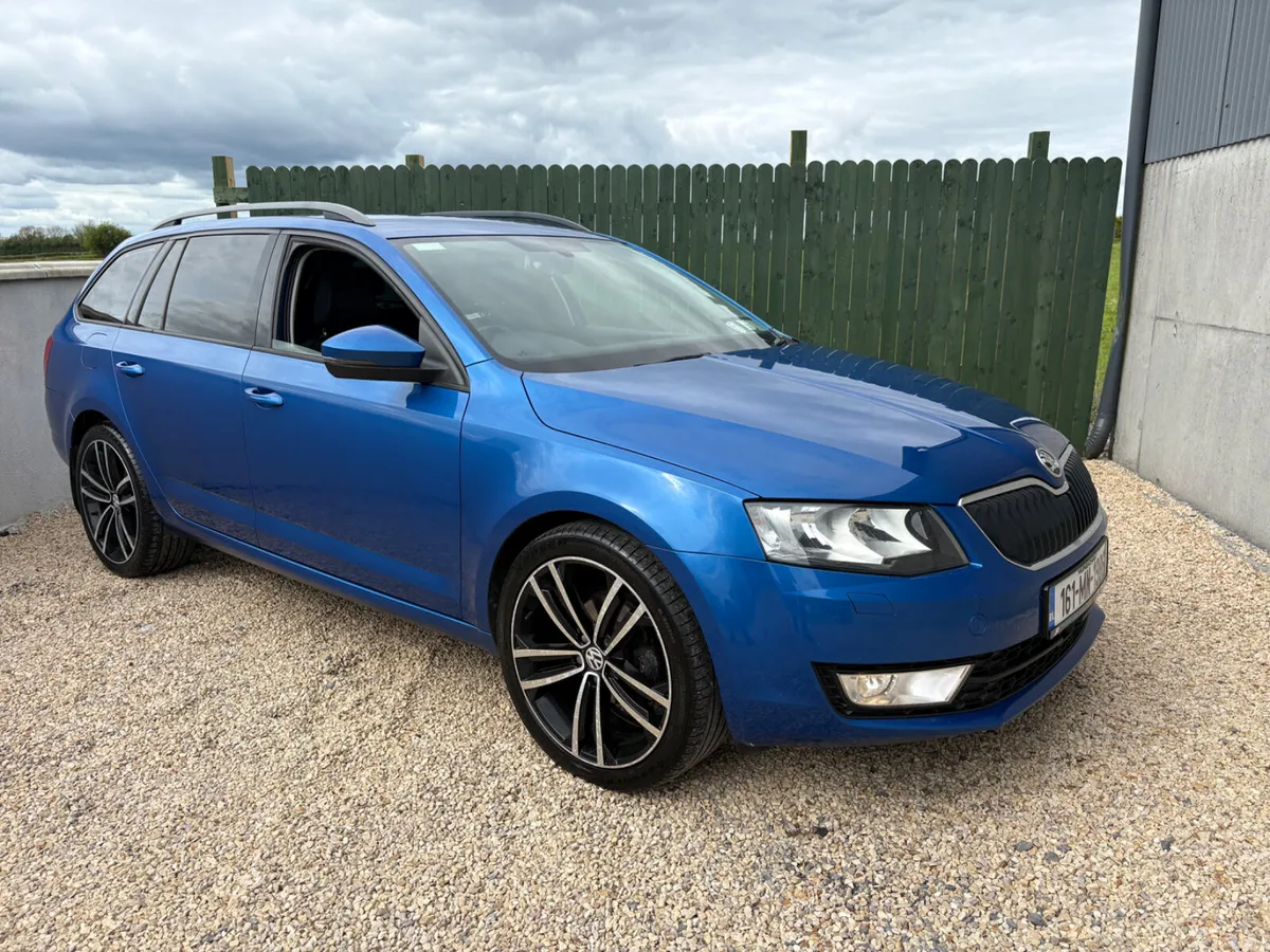 Skoda Octavia Estate 1.6tdi - Image 3
