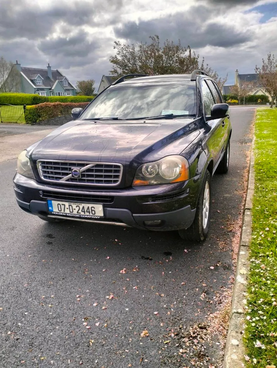 Volvo XC90 - Image 2