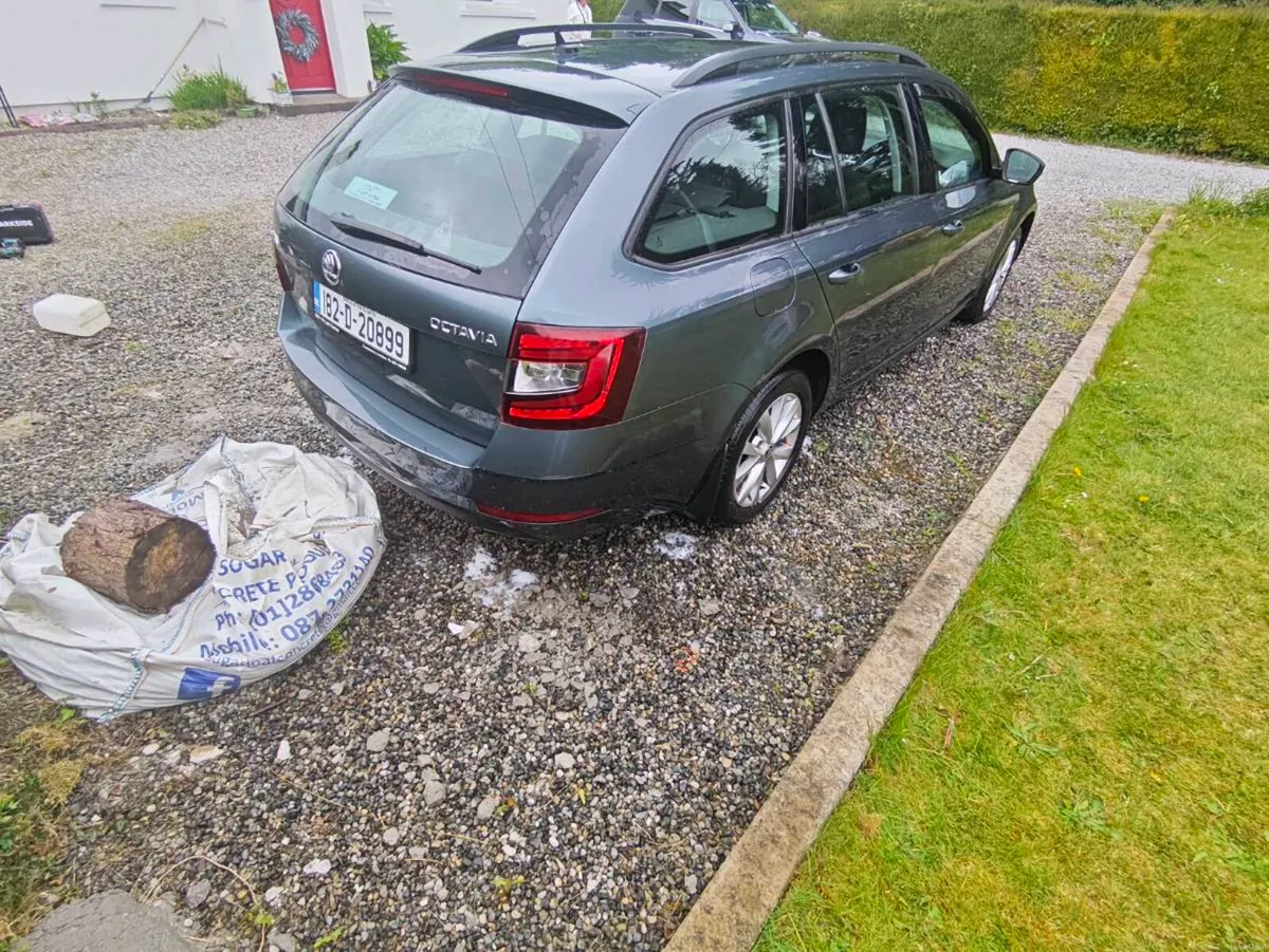 Skoda Octavia 1.6 D - Image 6