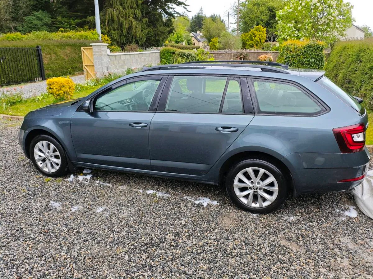 Skoda Octavia 1.6 D - Image 4