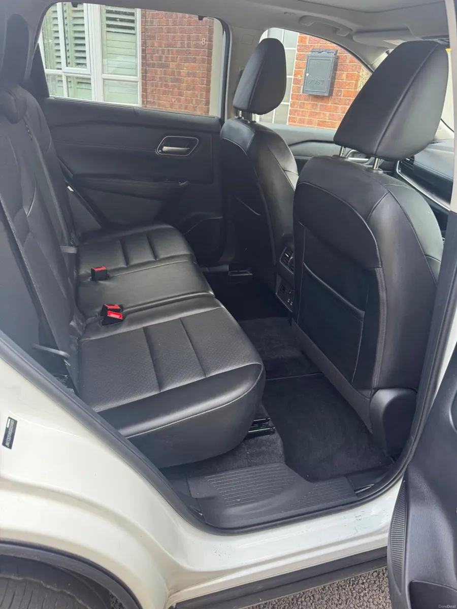 Nissan Xtrail - Image 2