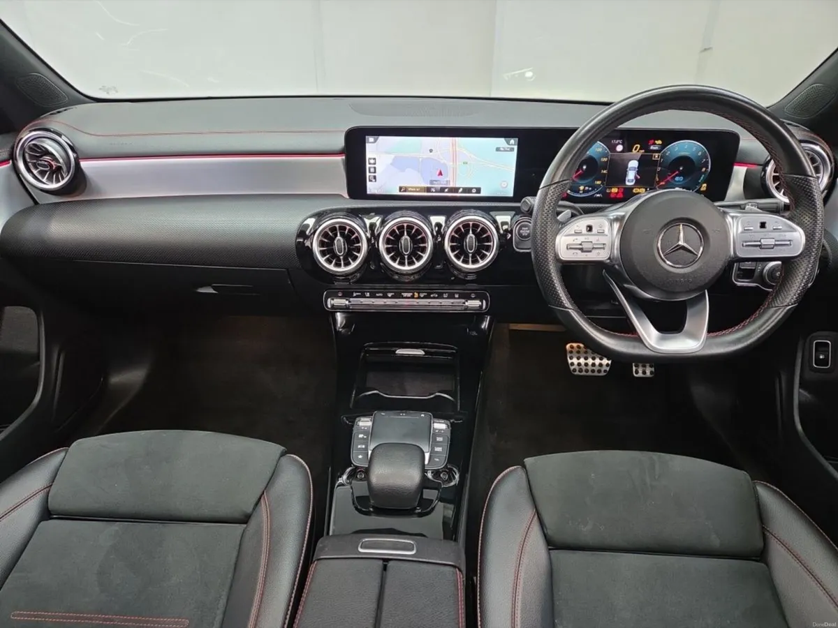 Mercedes-Benz CLA 250e AMG Line Premium Plus Night - Image 4
