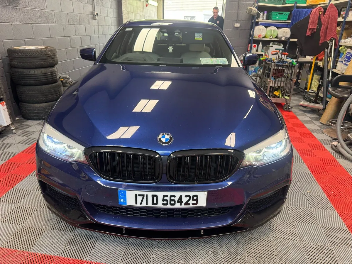 Bmw 530e Blue - Image 3