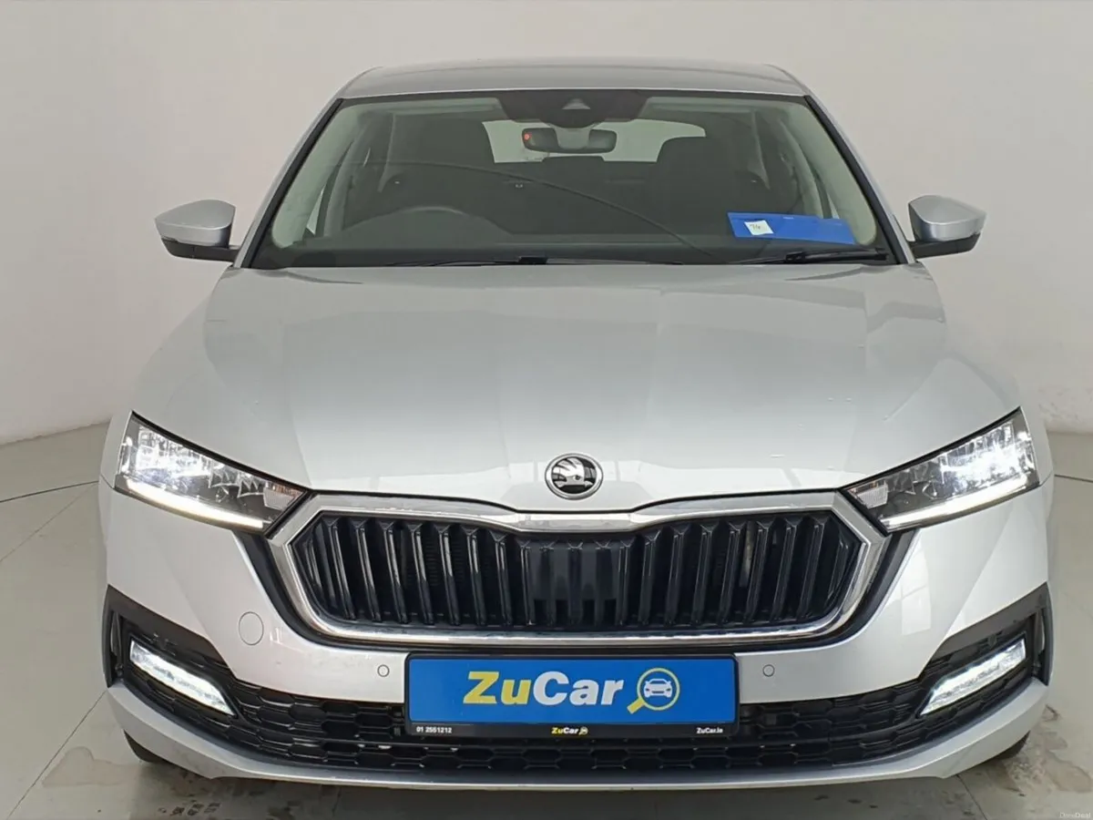 Skoda Octavia SE Technology TSI iV 204 PHEV 13kWh - Image 3